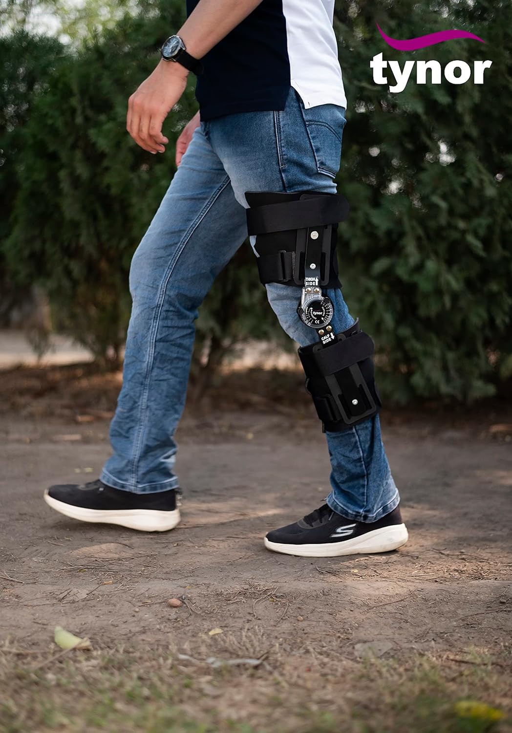 Tynor R.O.M. Knee Brace 18 D10