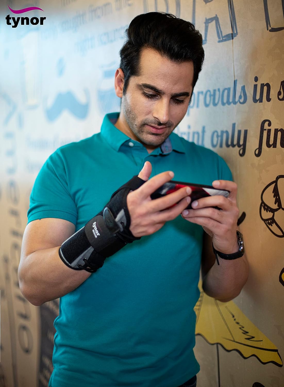 Tynor Wrist Splint with Thumb E44