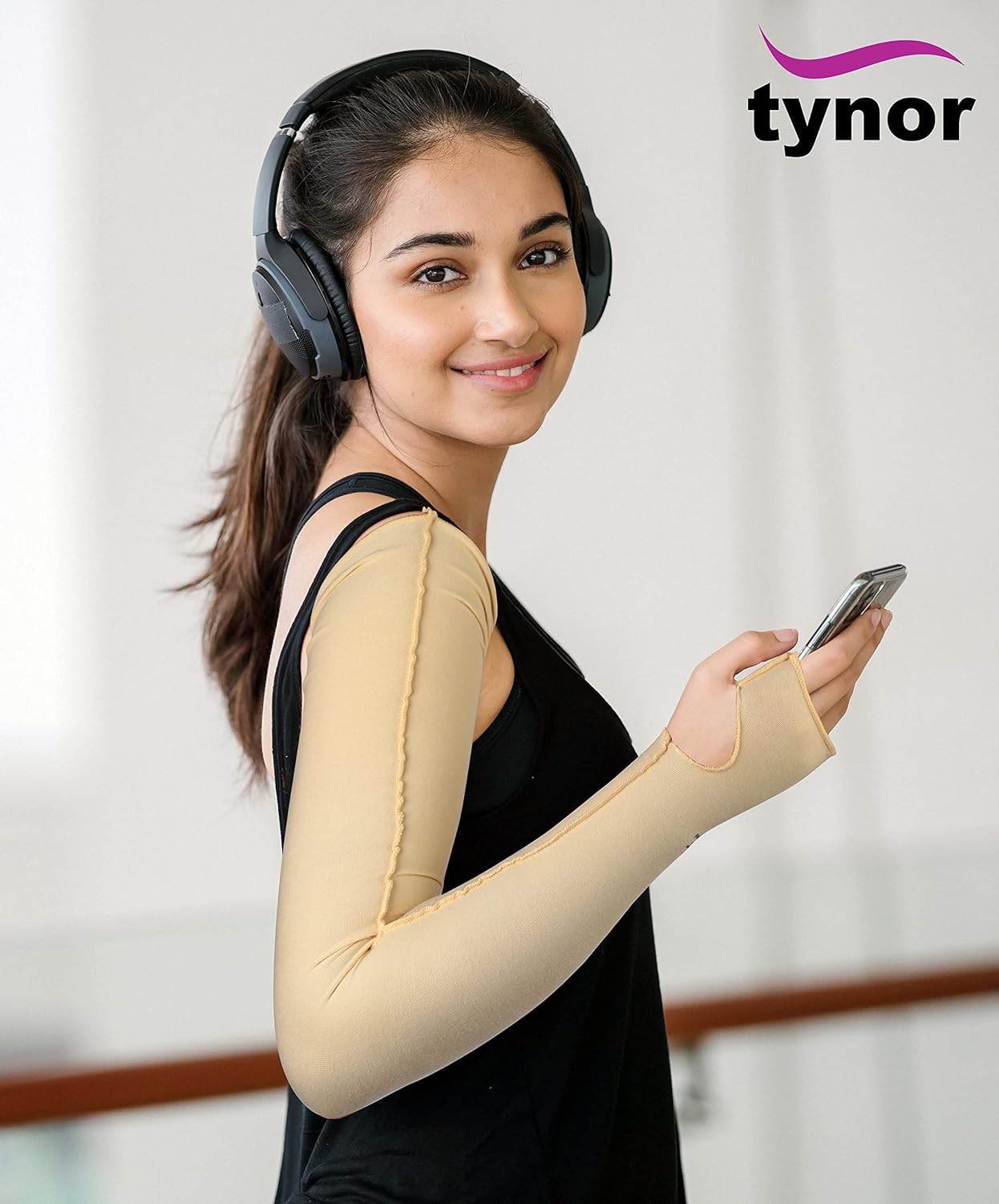 Tynor Compression Garment Arm Sleeve + Mitten (with thumb) I75
